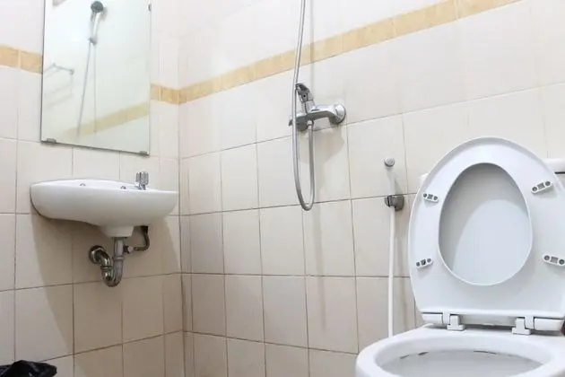 Basic Tek Büyük veya İki Ayrı Yataklı Oda