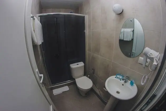 Standard Tek Büyük veya İki Ayrı Yataklı Oda