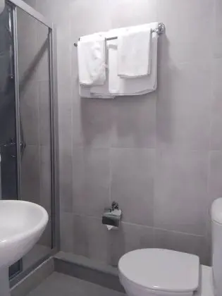 Standard Üç Kişilik Oda