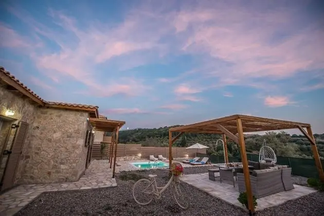 Villa, Kişiye Özel Havuzlu, Zemin Kat
