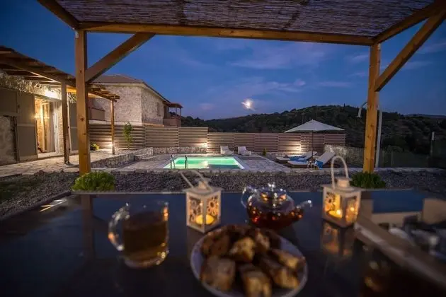 Villa, Kişiye Özel Havuzlu, Zemin Kat