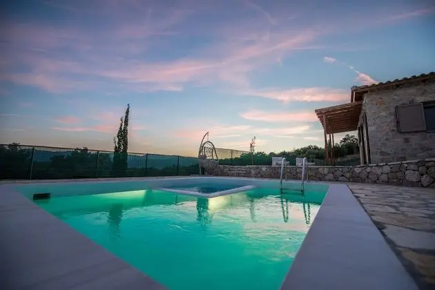 Villa, Kişiye Özel Havuzlu, Zemin Kat
