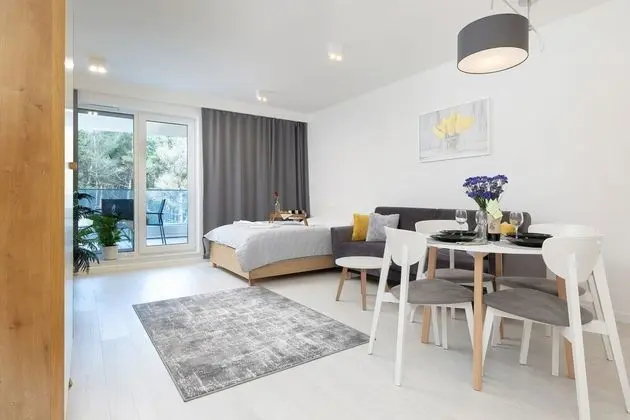 Stüdyo, Havuz Kullanımı, Plaj Kenarı