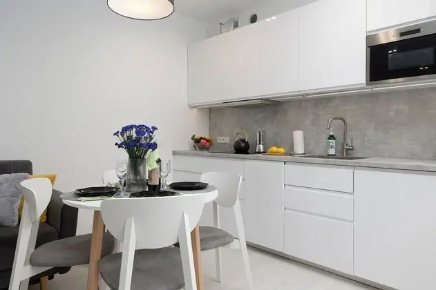 Stüdyo, Havuz Kullanımı, Plaj Kenarı