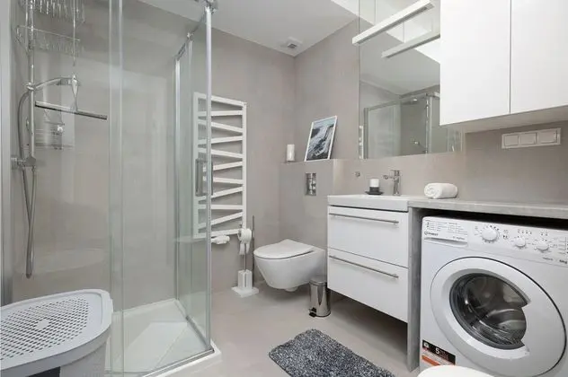 Stüdyo, Havuz Kullanımı, Plaj Kenarı