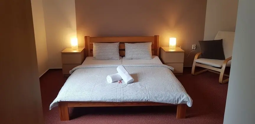 Tek Büyük veya İki Ayrı Yataklı Oda