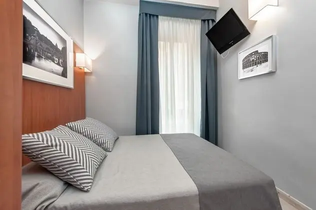 Tek Büyük Yataklı Oda