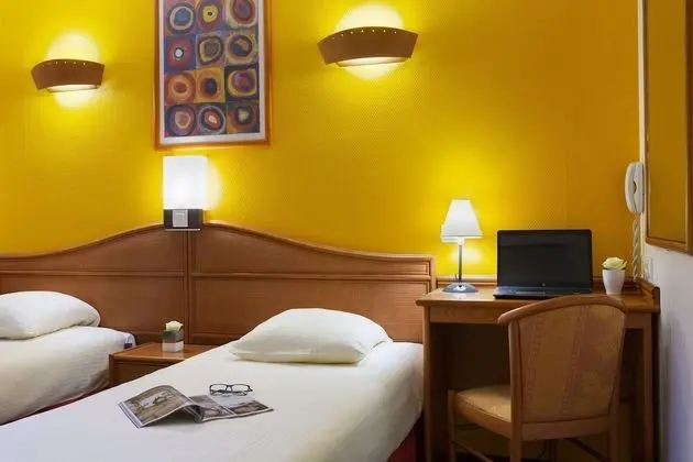 İki Ayrı Yataklı Oda