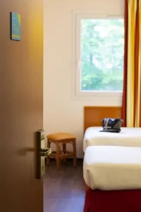 İki Ayrı Yataklı Oda