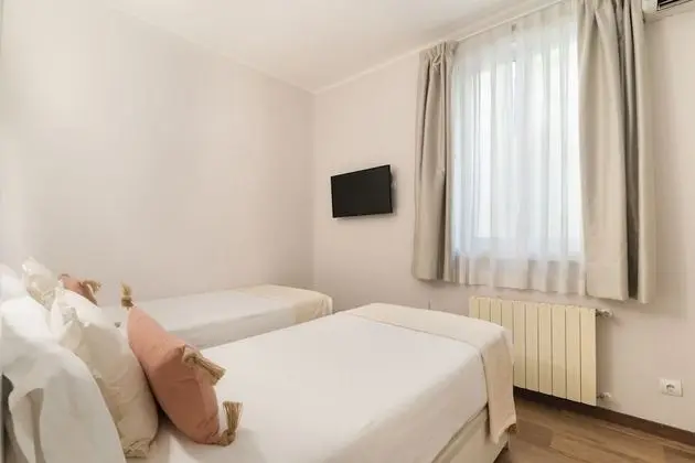 Apart Daire, 5 Yatak Odası (8 people)