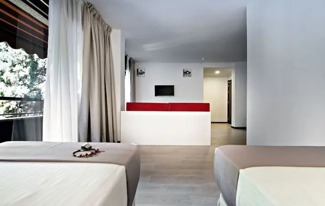 Süit, Balkon
