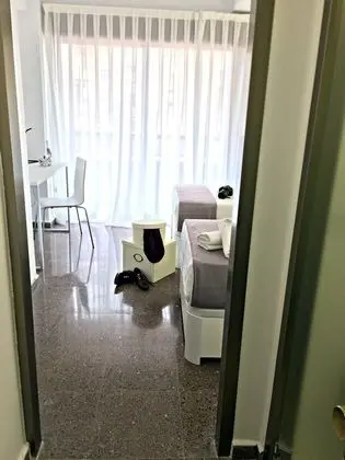 Tek Büyük Yataklı Oda, Balkon