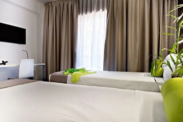 Tek Büyük Yataklı Oda, Balkon