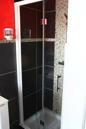 Comfort Tek Kişilik Oda, Özel Banyo, Bahçe Manzaralı