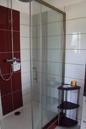 Comfort Üç Kişilik Oda, Özel Banyo, Bahçe Manzaralı