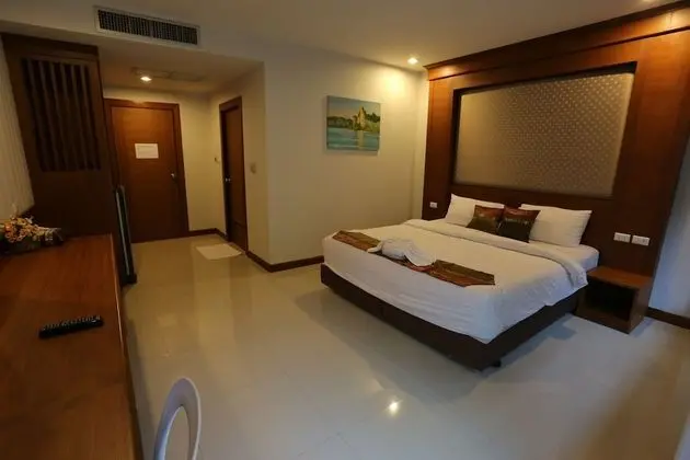 Standard Room with Breakfast