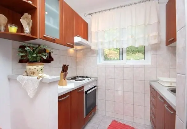 Apart Daire (Roki - 10 m from beach - A1(6+2) Veli)
