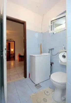 Apart Daire (Roki - 10 m from beach - A1(6+2) Veli)