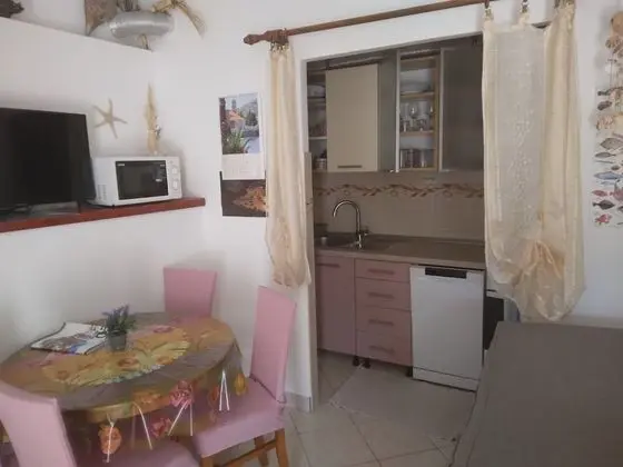 Apart Daire (Roki - 10 m from beach - A2(2+2) Mali)