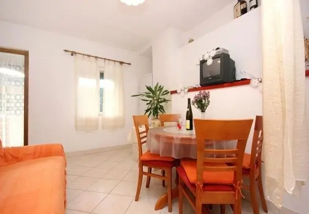 Apart Daire (Roki - 10 m from beach - A2(2+2) Mali)