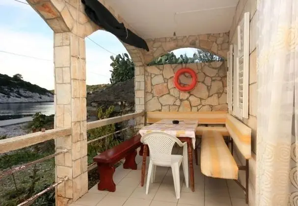 Apart Daire (Roki - 10 m from beach - A2(2+2) Mali)