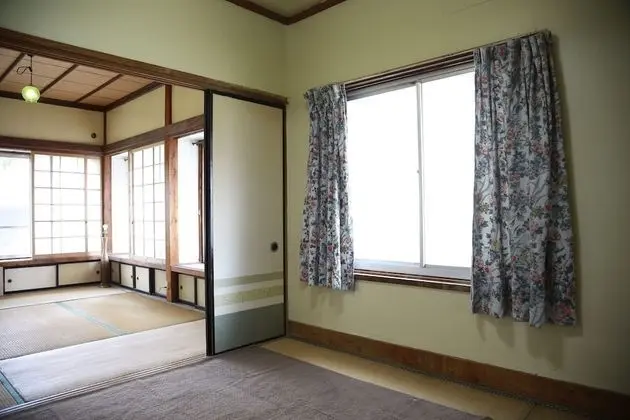 Ev (Private Vacation (Home))