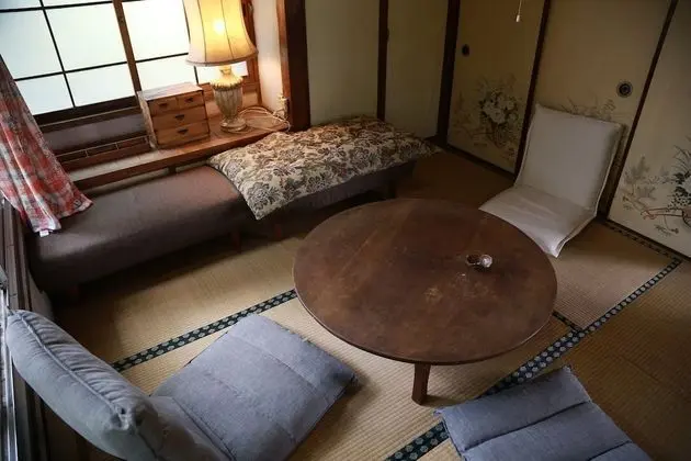 Ev (Private Vacation (Home))