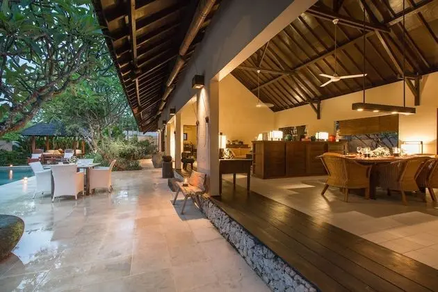 Villa, 2 Yatak Odası, Kişiye Özel Havuzlu, Bahçe Manzaralı