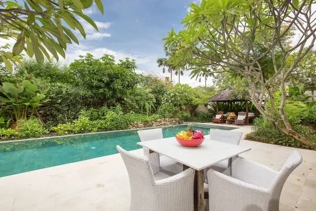 Villa, 3 Yatak Odası, Kişiye Özel Havuzlu, Bahçe Manzaralı