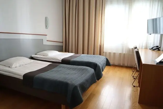 Tek Büyük veya İki Ayrı Yataklı Oda