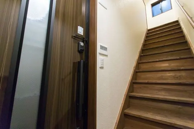 Apart Daire (Rokuhara, 2nd Foor)