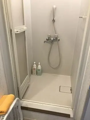 Ortak Ranzalı Oda, Sadece erkekler için (1 Guest)