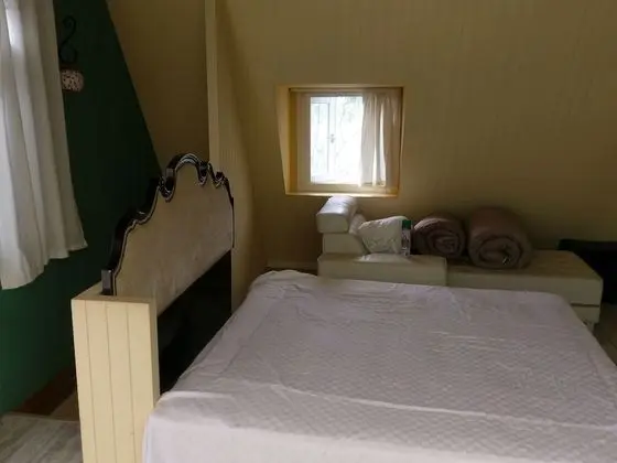 Economy Ortak Ranzalı Oda, Sadece kadınlar için, Ortak Banyo