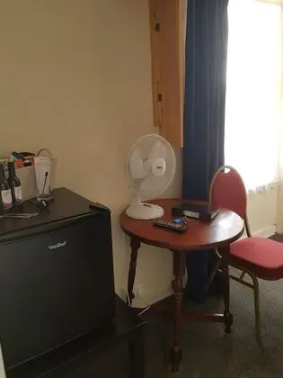 İki Ayrı Yataklı Oda, 2 Tek Kişilik Yatak, Sigara İçilmez