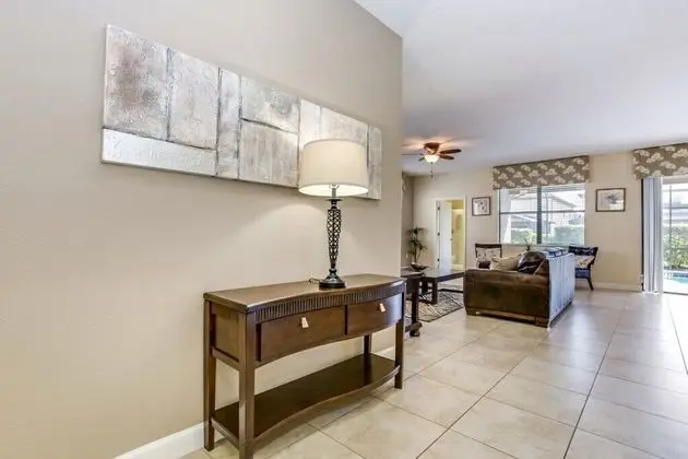 Villa (1447RFAIR)