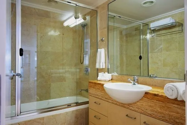 Apart Daire, 3 Yatak Odası (with Courtyard)