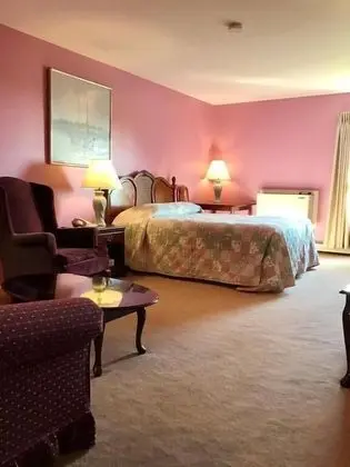 Basic Tek Büyük Yataklı Oda