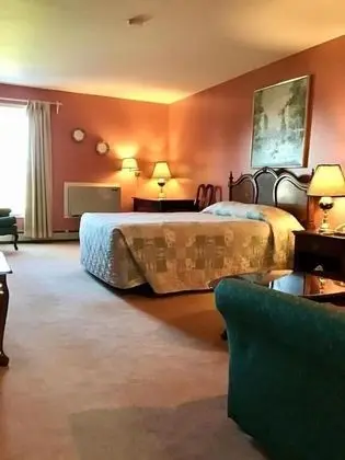 Basic Tek Büyük Yataklı Oda