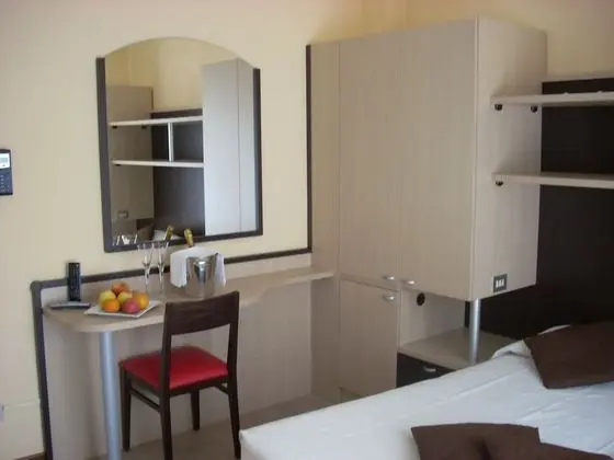 Standard Üç Kişilik Oda, Balkon