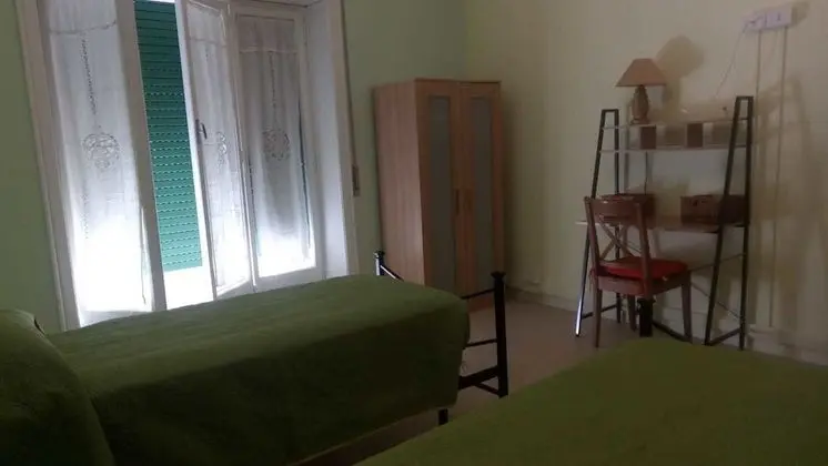 Comfort Üç Kişilik Oda, Özel Banyo (4)