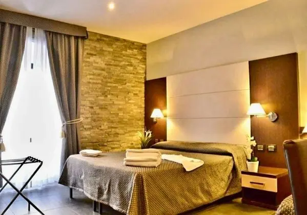 Standard Tek Büyük veya İki Ayrı Yataklı Oda