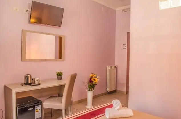 Standard Üç Kişilik Oda