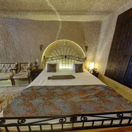 Deluxe Cave Suit