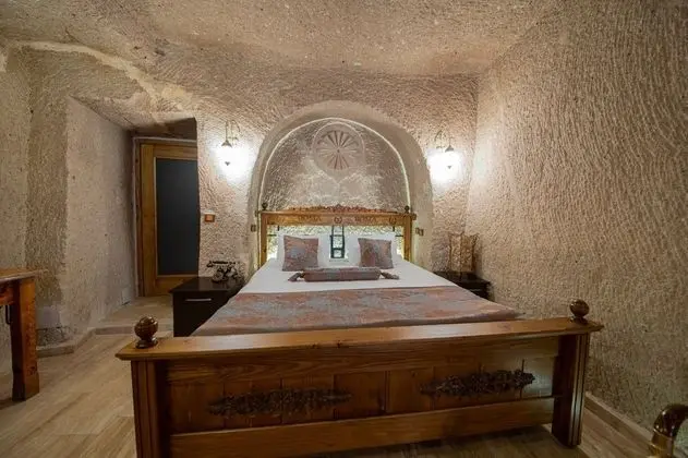 Deluxe Cave Suit