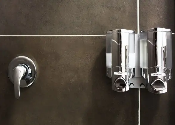 Economy Tek Büyük Yataklı Oda