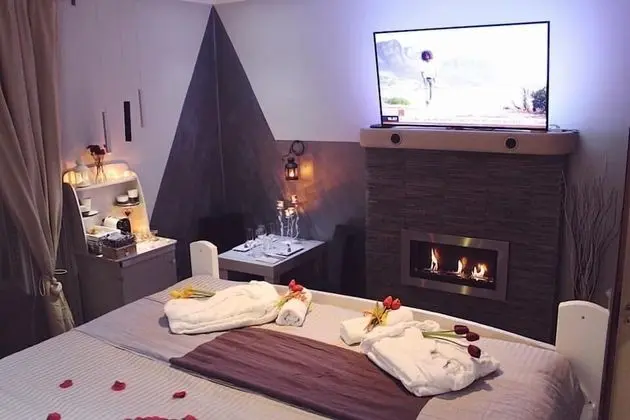 Romantic Tek Büyük Yataklı Oda, Jakuzi