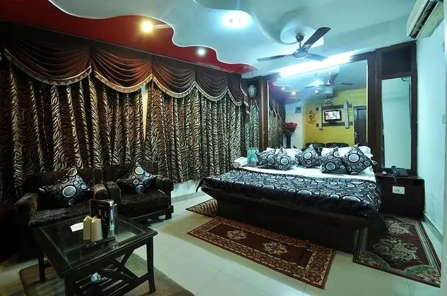 Deluxe Tek Büyük Yataklı Oda, 1 En Büyük (King) Boy Yatak, Sigara İçilmez, Şehir Manzaralı