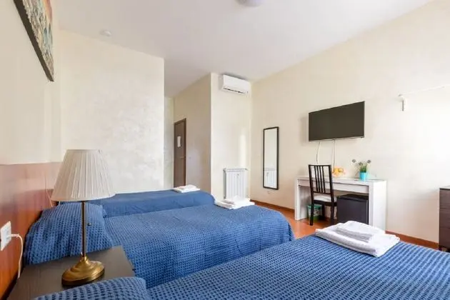 Economy Üç Kişilik Oda