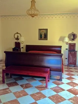 Tek Büyük Yataklı Oda