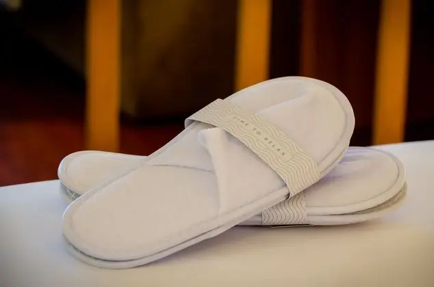 Junior Stüdyo Süit